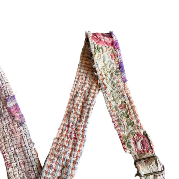 Magnolia Pearl Shea Suspenders Martha Floral Print Metal Hook One Size NWT NEW - Picture 7 of 9